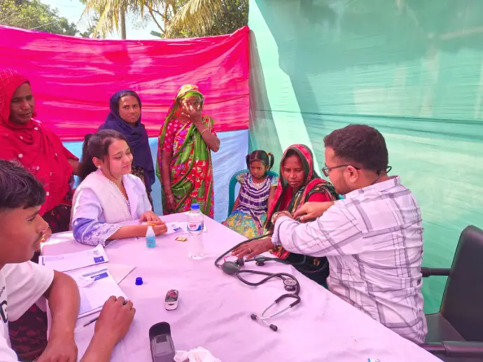 MediHelp community healthcare outreach in Bangladesh